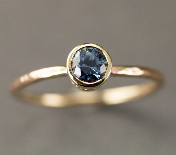 100 Best Non-Traditional Engagement Rings | via https://emmalinebride.com/engagement/non-traditional-engagement-rings/